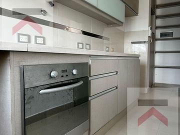 Departamento con 3 dormitorios en Caballito, con cochera y baulera!