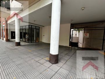 Departamento con 3 dormitorios en Caballito, con cochera y baulera!