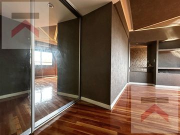 Departamento con 3 dormitorios en Caballito, con cochera y baulera!