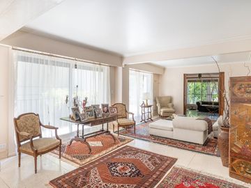 Departamento en Venta Barrancas de Belgrano 4 Domitorios, Cochera y Terrazas - Seguridad 24hs