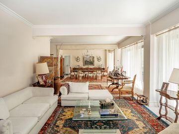 Departamento en Venta Barrancas de Belgrano 4 Domitorios, Cochera y Terrazas - Seguridad 24hs