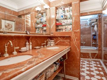 Departamento en Venta Barrancas de Belgrano 4 Domitorios, Cochera y Terrazas - Seguridad 24hs
