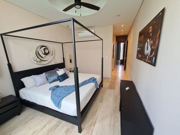 Casa a la venta en privada de tres habitaciones