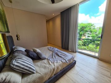 Casa a la venta en privada de tres habitaciones