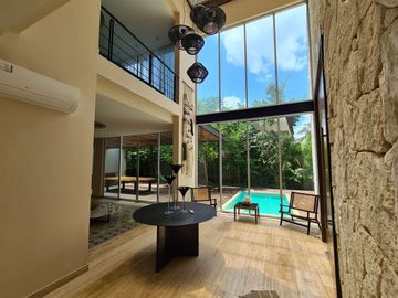 Casa a la venta en privada de tres habitaciones