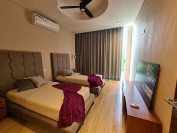 Casa a la venta en privada de tres habitaciones