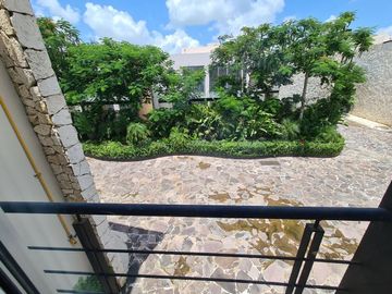Casa a la venta en privada de tres habitaciones