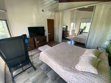 CASA 3 DORMITORIOS CON PILETA EN LAS ACEQUIAS DEL AIRE