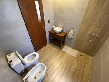 CASA 3 DORMITORIOS CON PILETA EN LAS ACEQUIAS DEL AIRE