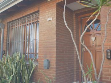 Casa tipo Duplex en Banfield Este