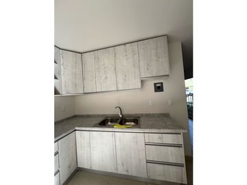 RENTA DE CASA AMPLIA  Y NUEVA EN REAL DE MADEIRAS