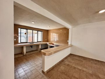 CASA HABITACIONAL VENTA  ITURBIDE, 13, VICENE ESTRADA CAJIGAL, YAUTEPEC, MORELOS