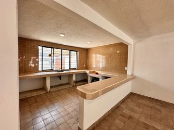CASA HABITACIONAL VENTA  ITURBIDE, 13, VICENE ESTRADA CAJIGAL, YAUTEPEC, MORELOS