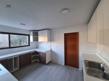 Vende Casa  Solida En Remodelada  Miraflores Bajo Viña del Mar