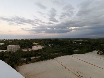 DEPARTAMENTO EN VENTA PLAYA MERIDA, 3 RECÁMARAS. TOTALMENTE AMUEBLADO