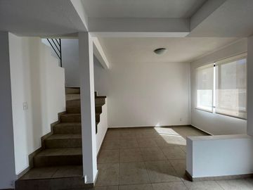 Casa en condominio en Quetzal de 3 recamaras
