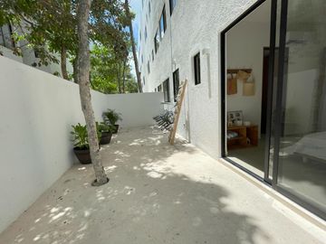 Departamento en  TULUM, 2 recamaras , cerca de playa, alberca , area de ejercicio