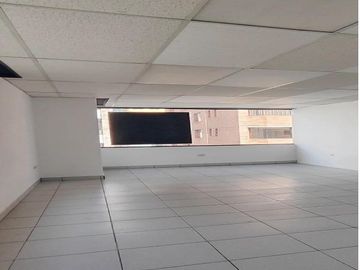 Oficina en Venta, Edificio Alfil, Sector Iñaquito, Quito BPIRI