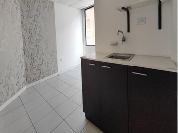 Oficina en Venta, Edificio Alfil, Sector Iñaquito, Quito BPIRI