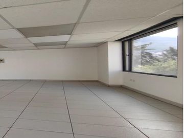 Oficina en Venta, Edificio Alfil, Sector Iñaquito, Quito BPIRI
