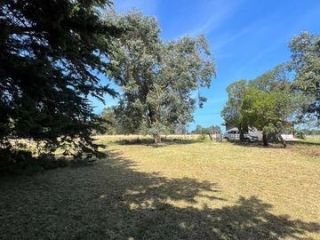 Casa 3 amb a reciclar Santa Isabel con gran parque