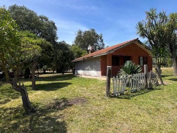 Casa 3 amb a reciclar Santa Isabel con gran parque
