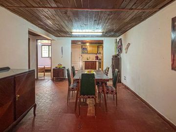 Casa 3 amb a reciclar Santa Isabel con gran parque