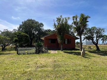 Casa 3 amb a reciclar Santa Isabel con gran parque