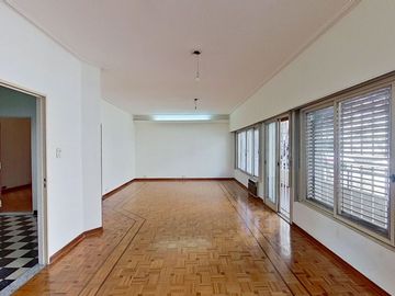 Casa en venta en Almagro Multifamiliar