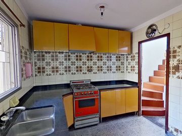 Casa en venta en Almagro Multifamiliar
