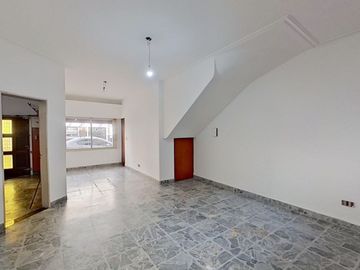 Casa en venta en Almagro Multifamiliar