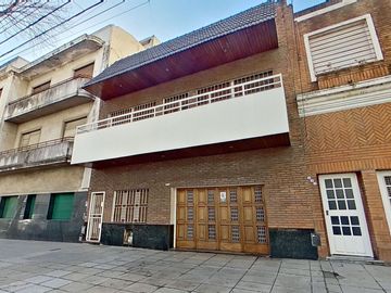 Casa en venta en Almagro Multifamiliar
