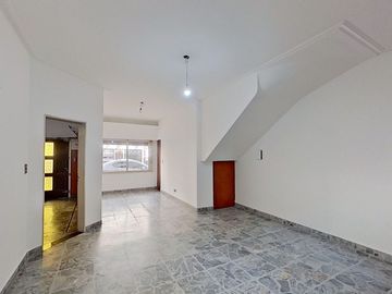 Casa en venta en Almagro Multifamiliar