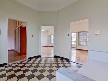 Casa en venta en Almagro Multifamiliar