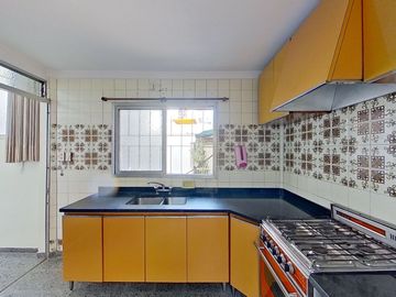 Casa en venta en Almagro Multifamiliar