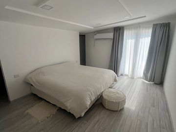 VENTA CASA DE CATEGORIA 4 DORM PUERTO DEL AGUILA