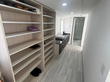 VENTA CASA DE CATEGORIA 4 DORM PUERTO DEL AGUILA