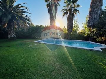 Gran casa en Las Pircas