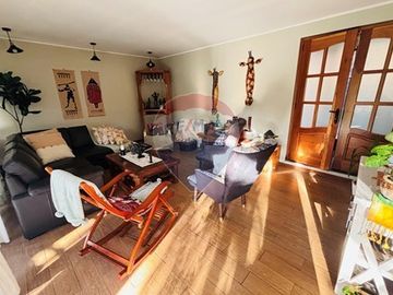 Gran casa en Las Pircas