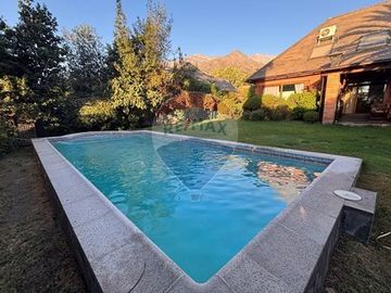 Gran casa en Las Pircas