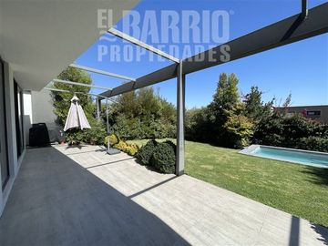 Casa en Venta en Chamisero / Chicureo