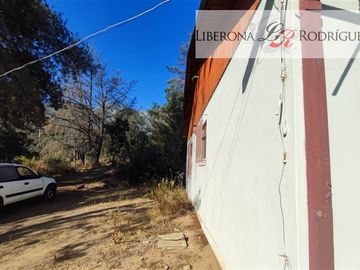 Casa en Venta en Gran parcela con casa en Olmué