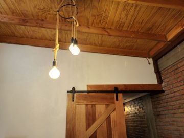 En venta, moderna casa de dos dormitorios, en Quillota.