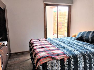 En venta, moderna casa de dos dormitorios, en Quillota.