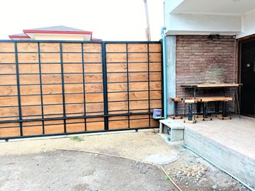 En venta, moderna casa de dos dormitorios, en Quillota.