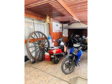 VENDO CASA HABITACIONAL O PARA COMERCIO EN LA AV. SALVADOR ALLENDE SECTOR CENTRO NORTE DE LA CIUDAD DE ANTOFAGASTA