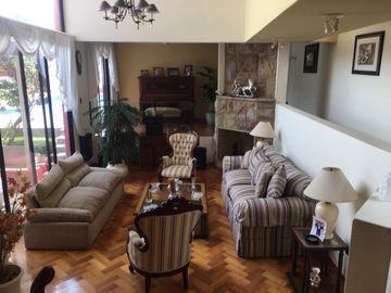 VENDO CASA EN  JARDINES DEL SUR, TRAVESÍA DEL MIRADOR  DE LA CIUDAD DE ANTOFAGASTA