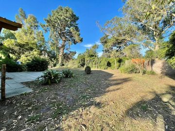 VENDO CASA QUINTA DE 250 MTS CON  5000 MTS LOTE  LA GLORIA DE LA PEREGRINA