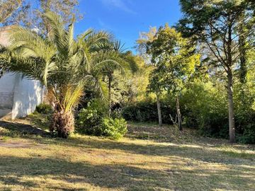 VENDO CASA QUINTA DE 250 MTS CON  5000 MTS LOTE  LA GLORIA DE LA PEREGRINA