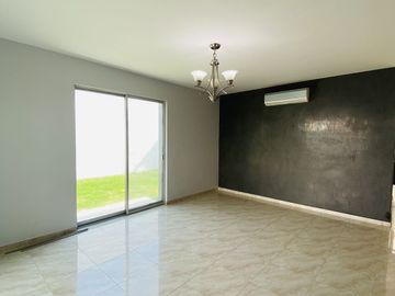 Casa en Venta en Villas de Santa Anita